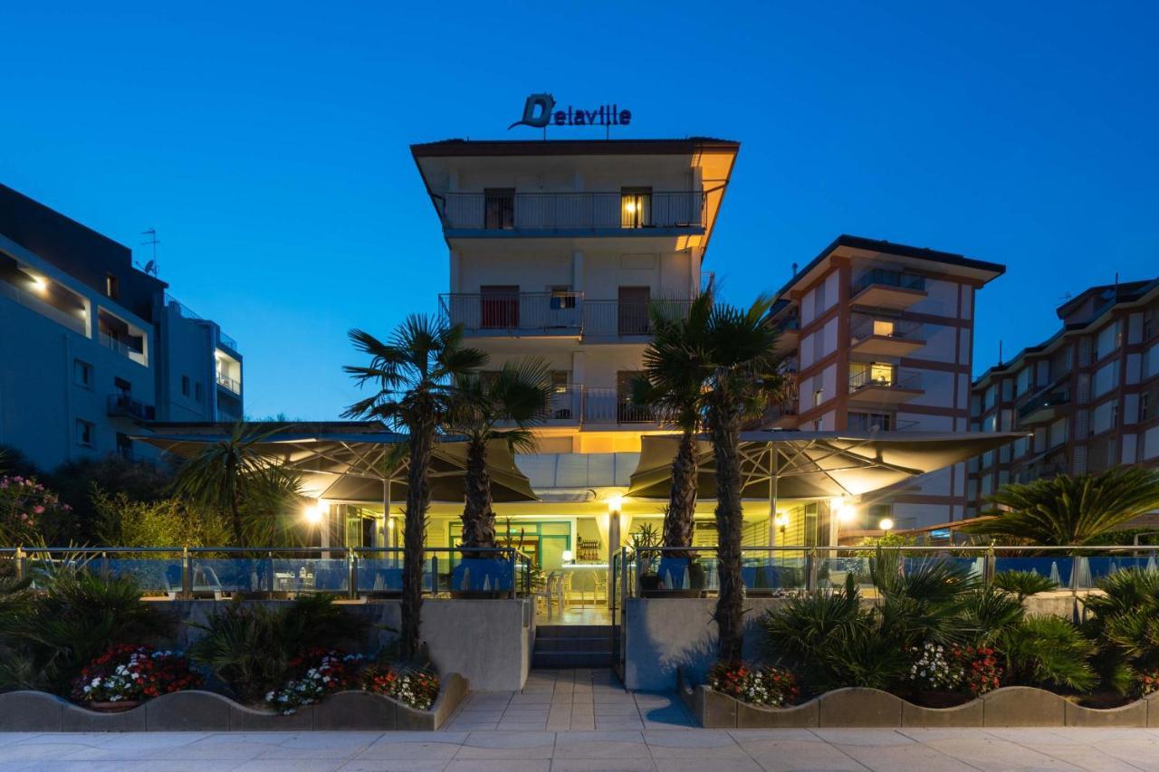 Hotel Delaville Frontemare 利多迪迪耶索洛 外观 照片